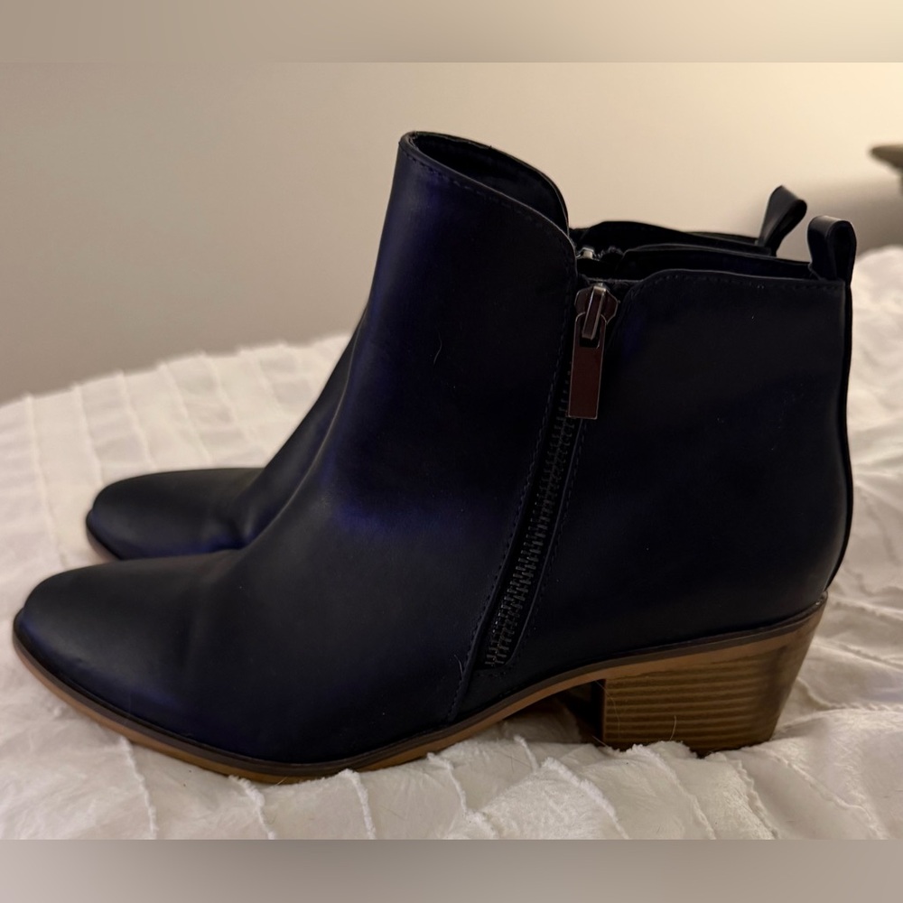 Elegant Navy Ankle Boots